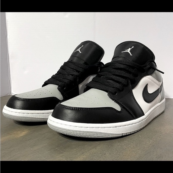 Jordan 1 Low Shadow Toe - Picture 4 of 11